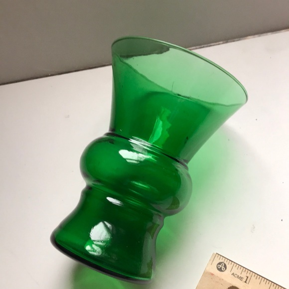 Vintage Ruby red and Emerald green glass vase - Picture 4 of 11